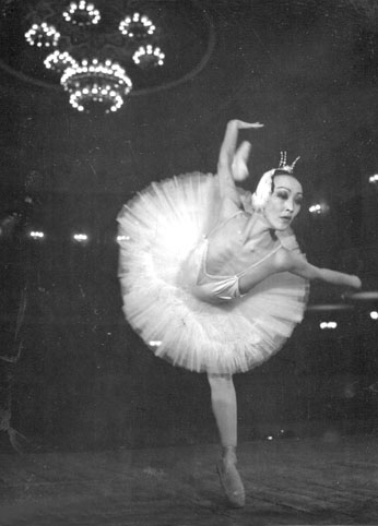 МУАЖ Ю.Оюуны намтар уран бүтээл